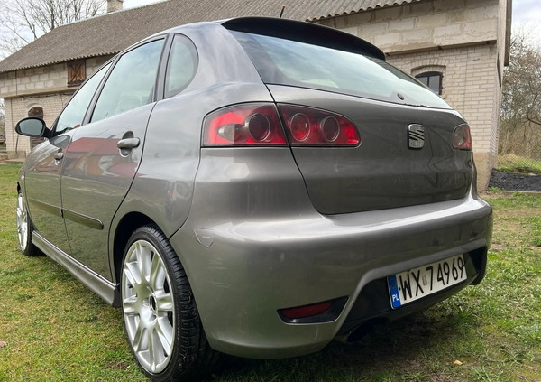 Seat Ibiza cena 5999 przebieg: 331000, rok produkcji 2005 z Warszawa małe 211